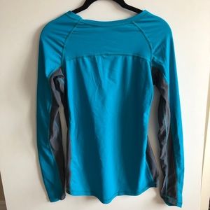 Blue/Gray Activewear Long-sleeve Top